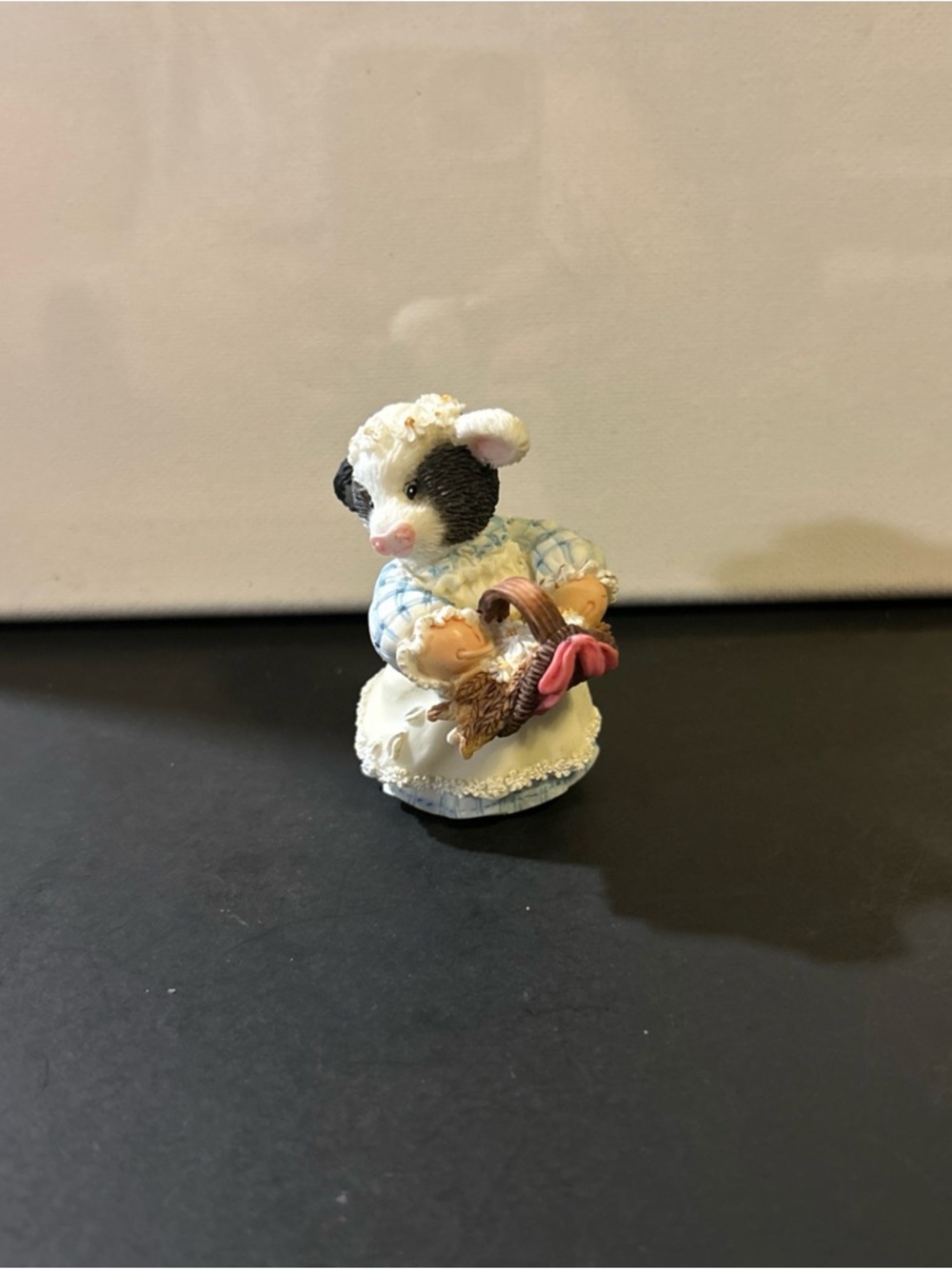 Enesco Mary Moo Moos Wedding Party Flour Girl Figurine in White and Blue